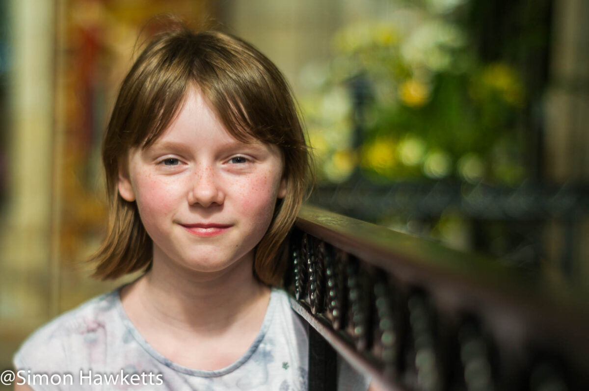 Sony Nex 6 pictures - Portrait of a young girl in York Minster