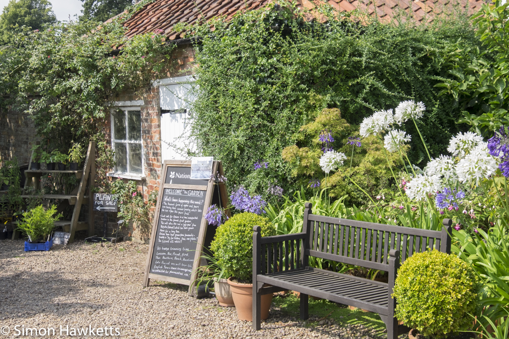 Gunby Hall holiday pictures with fuji x-t1 - the seat by the potting shed